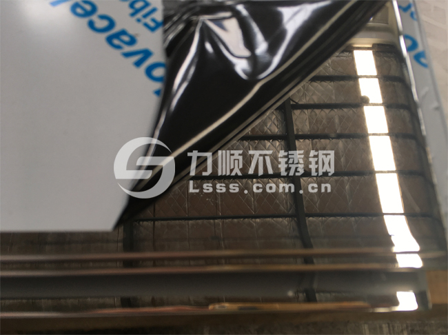无（wú）锡不（bú）锈钢镜面板_贴激光膜_2