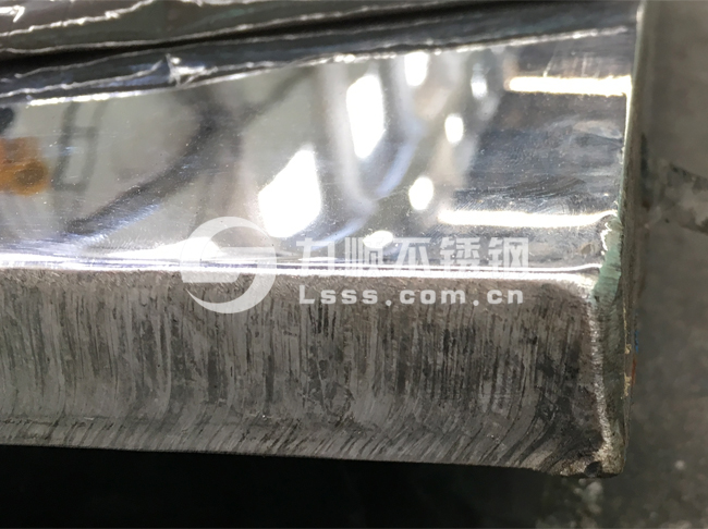 無錫不（bú）鏽鋼鏡麵板_30mm厚_