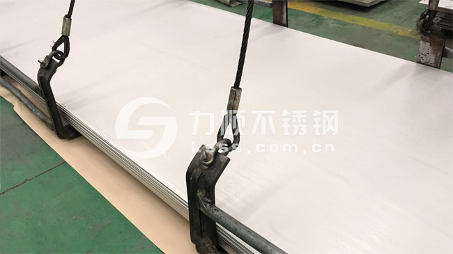不（bú）鏽鋼板熱軋