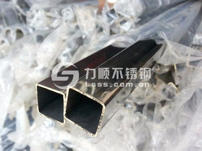 無錫304不鏽（xiù）鋼管_外拋光方管