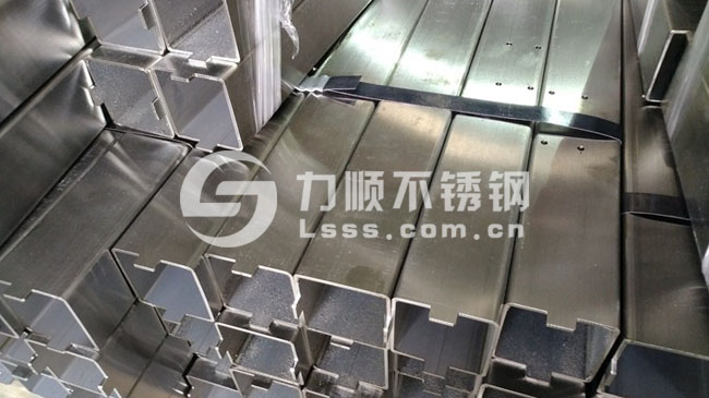 管材激光切割 激(jī)光切割不鏽鋼管
