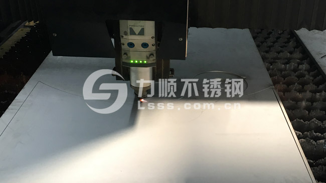 S30408不(bú)鏽鋼切割
