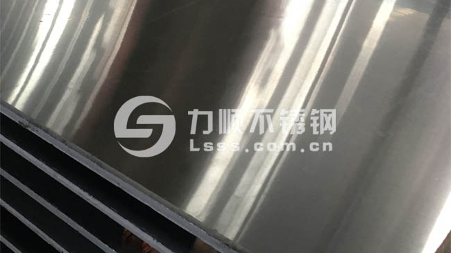 304熱軋不（bú）鏽鋼（gāng）板拋光 厚板拋光