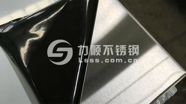 熱（rè）軋不鏽鋼板拉（lā）絲