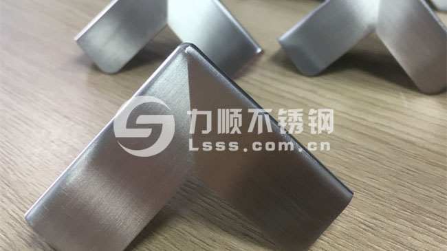 www.麻豆视频不鏽鋼拉絲板試樣成功，獲得客戶認可