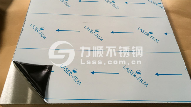 不鏽鋼拉絲板切（qiē）割下料