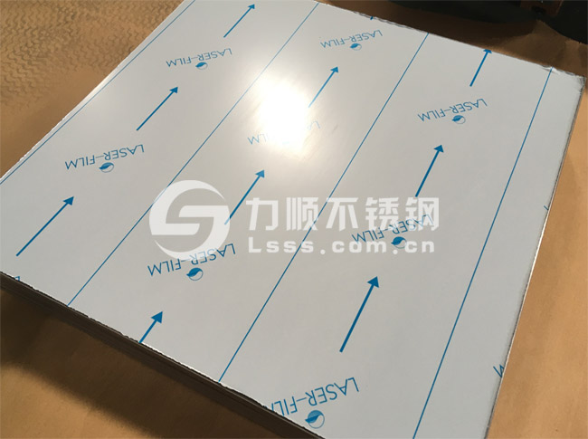 無錫不鏽鋼（gāng）板切割下料（liào）_6mm拉