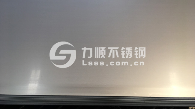 2B表麵冷軋（zhá）不鏽（xiù）鋼（gāng）