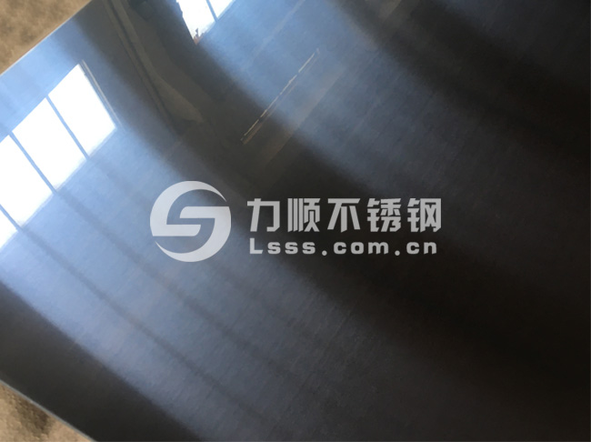 無錫拉絲板0.8毫米_不鏽鋼（gāng）拉