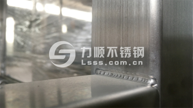 不鏽鋼板做拉絲